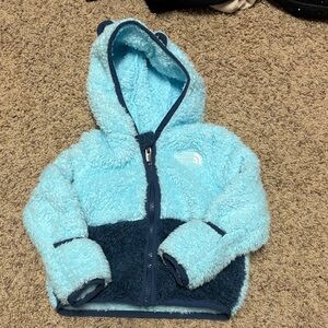 The North Face Kids Jacket in Light Blue and Navy